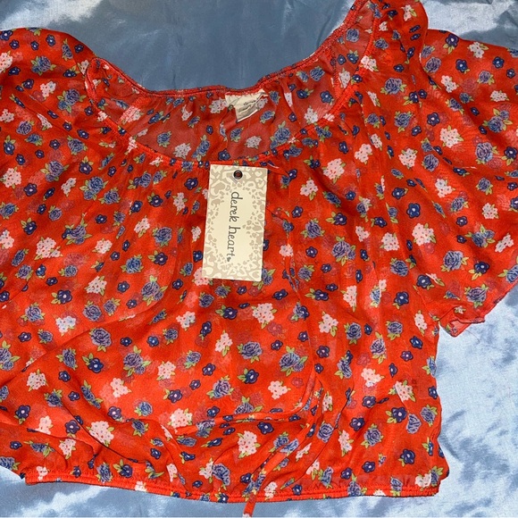 Crop Tops - Picture 3 of 12